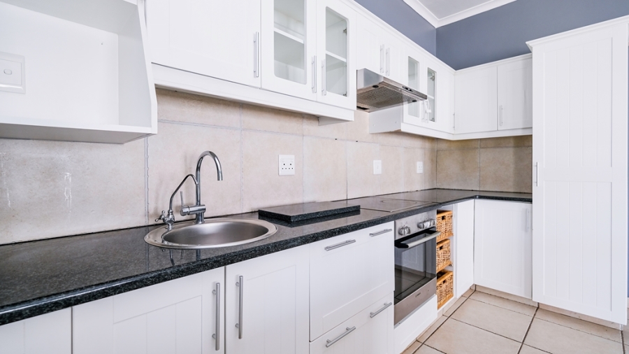 To Let 3 Bedroom Property for Rent in Kingswood Golf Estate Western Cape